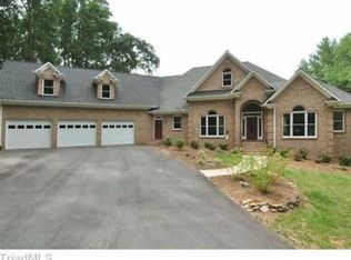 161 Newcomb Ln, Lewisville, NC 27023