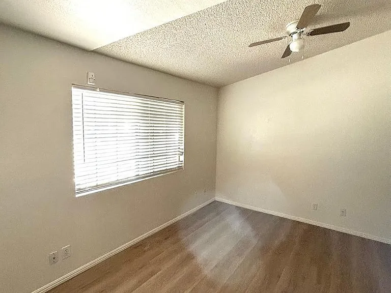 170 E Guadalupe Rd #80 — Photo 4