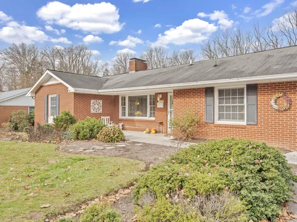 356 Lightner Ave, Lewisburg, WV 24901