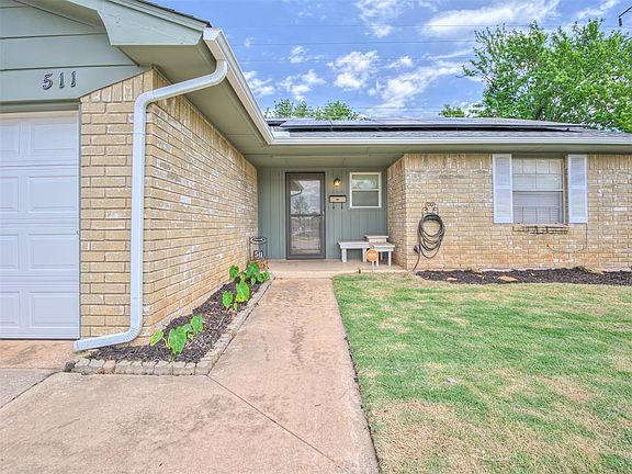 5th image of 511 Greenwood Dr