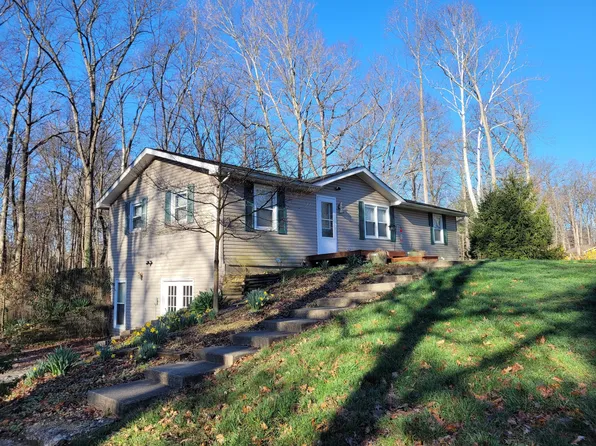 1415 W Base Rd, North Vernon, IN 47265