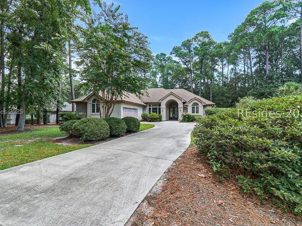 10 Hickory Knoll Pl, Hilton Head Island, SC 29926