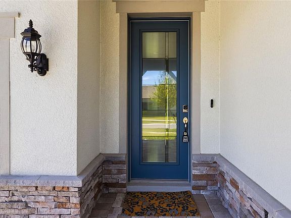 4th image of 13824 Sunlight Meadow Dr