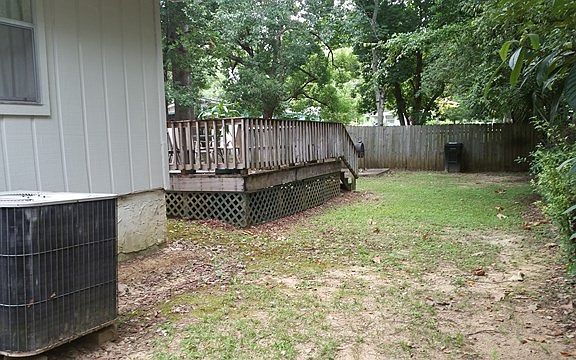 3rd image of 716 Preston St