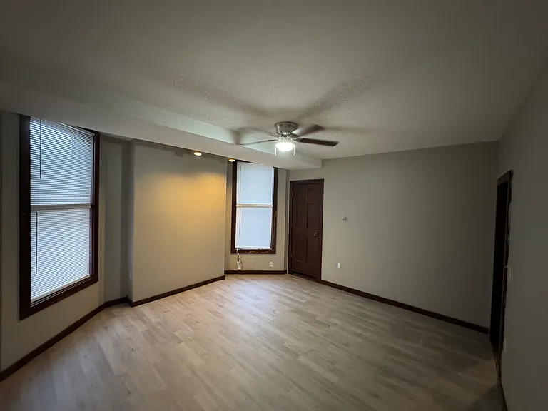 2454 River Rd #2 — Photo 9