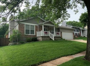 7235 Meramar Dr, Saint Louis, MO