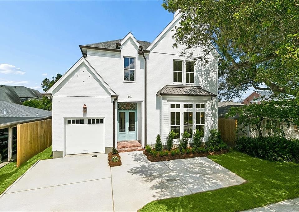 1st image of 456 Beverly Garden Dr