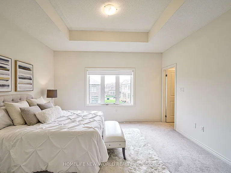 74 Fruitful Cres — Photo 32