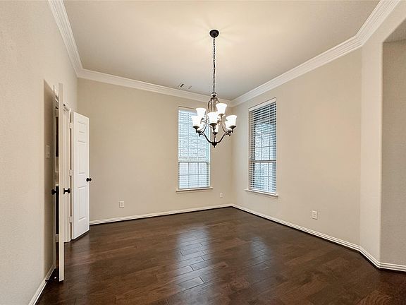 5th image of 10319 Cedar Shade Rd