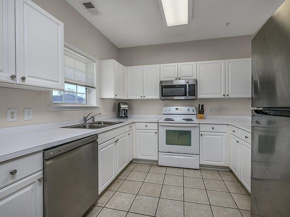 5th image of 5801 Oyster Catcher Dr. #633