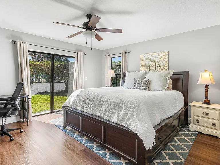 13545 Fountain View Blvd — Photo 14