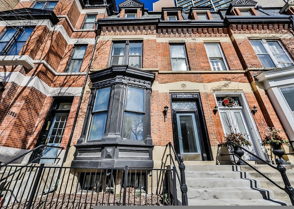 1st image of 1851 N Lincoln Ave #101R