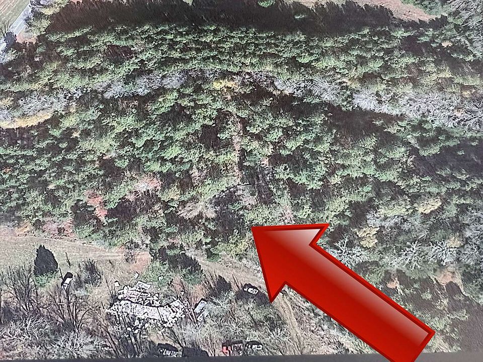 2nd image of 14 Charles Yeargin Rd
