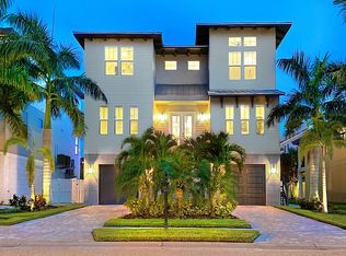125 Forest Hills Dr, Redington Shores, FL 33708
