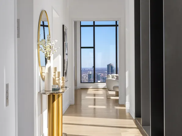 430 East 58th Street PH80 image 3 of 30