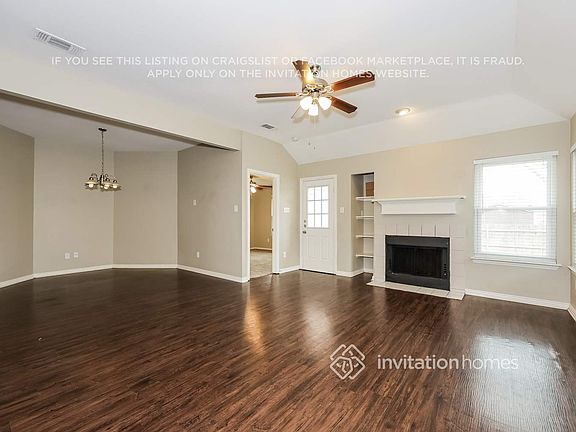3rd image of 2309 Brookview Dr