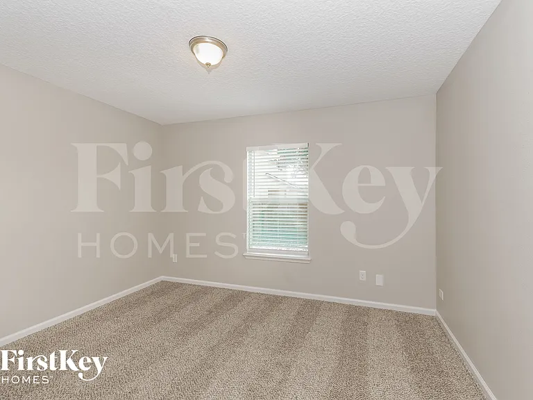 9760 Woodstone Mill Dr — Photo 11