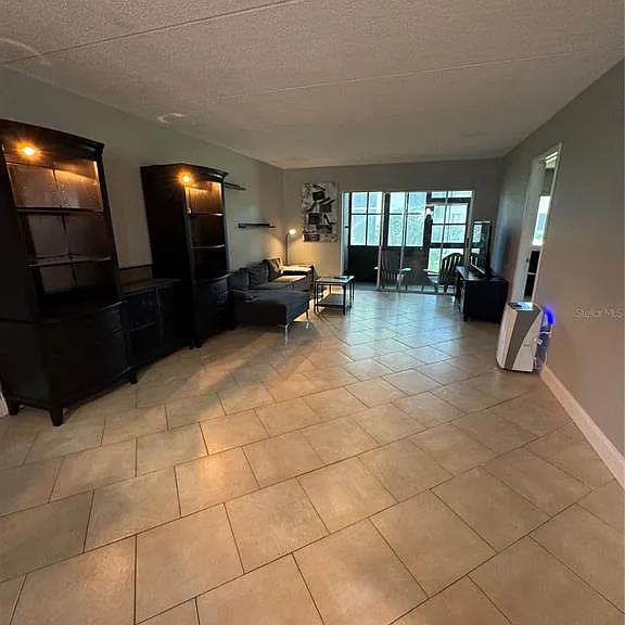 109 Pine Ct — Photo 7