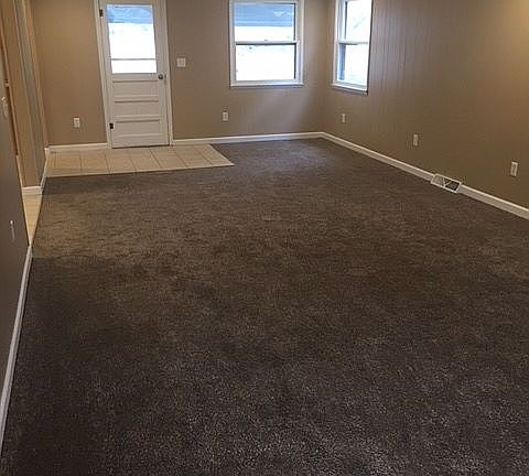 Large family room 2