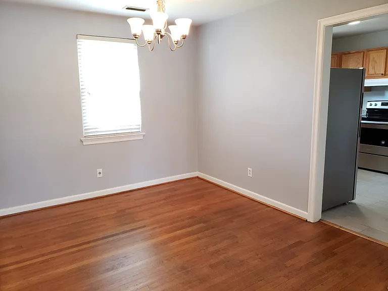 8705 Granby St — Photo 6