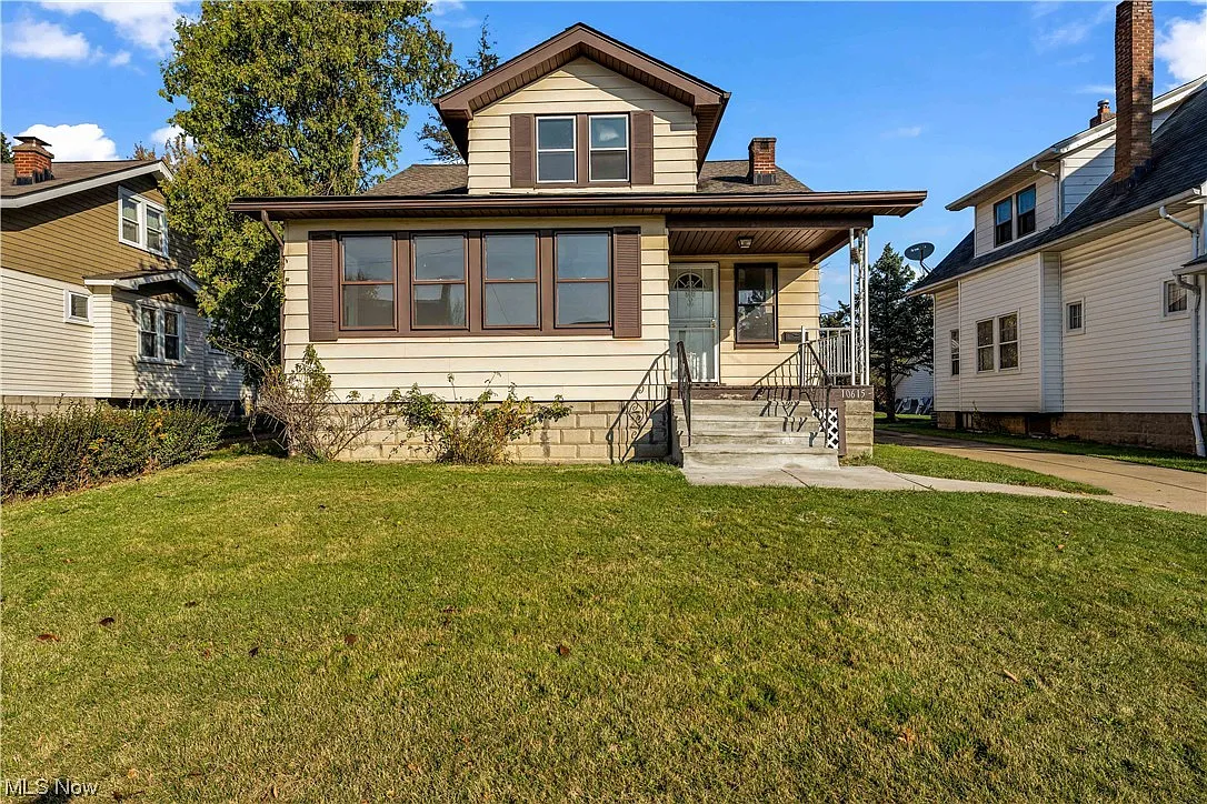 10615 Grace Ave photo 1