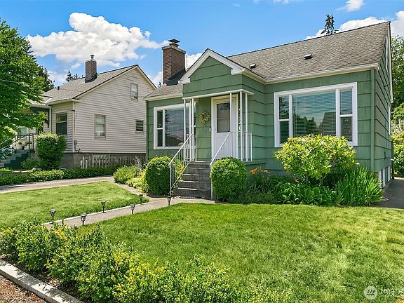 3rd image of 4320 Terrace Drive