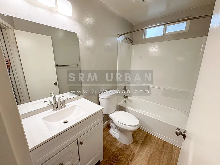 2870 Broadway #8 — Photo 13
