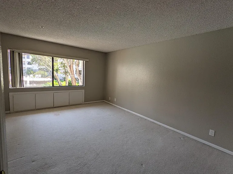5705 Friars Rd #26 — Photo 20