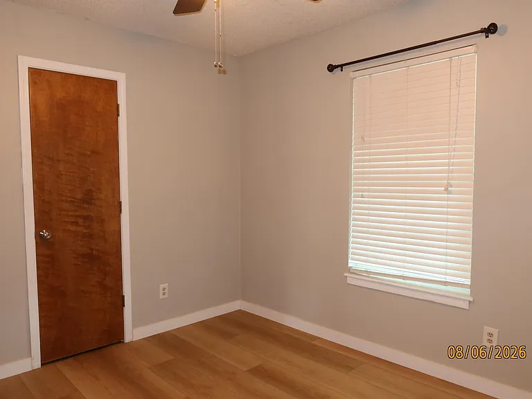 4868 Matterhorn Dr — Photo 13