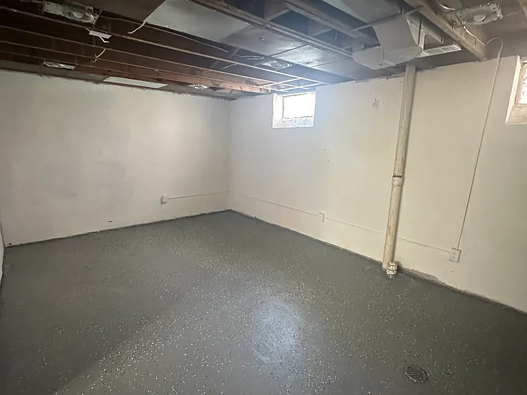8218 Prest St — Photo 12