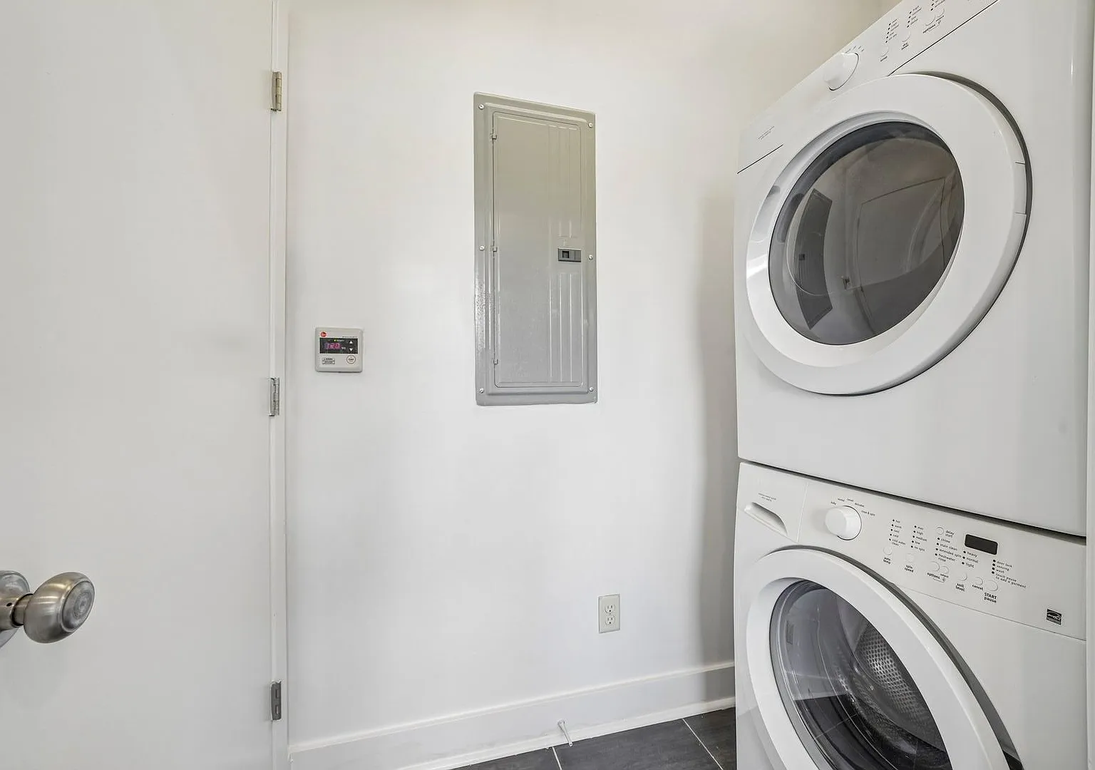 The Edge - Edge Townhomes — Photo 4