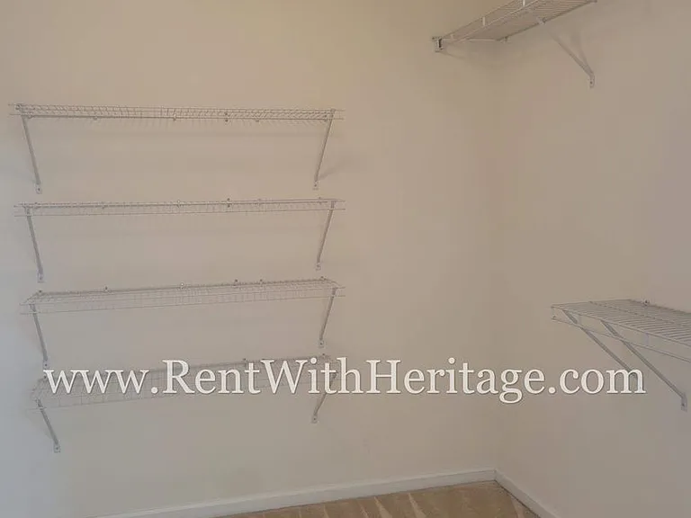 6484 Barkston Trce — Photo 36