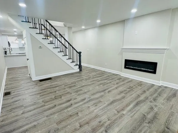 1840 73rd Ave, Philadelphia, PA 19126