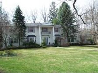 125 Fairfield Dr, Short Hills, NJ 07078