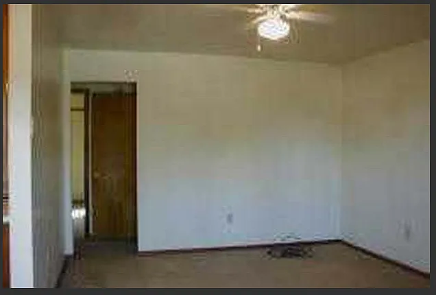 Sagebrush Apartments — Photo 7