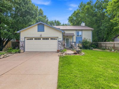 320 N Shawnee Dr, Kechi, KS, 67067