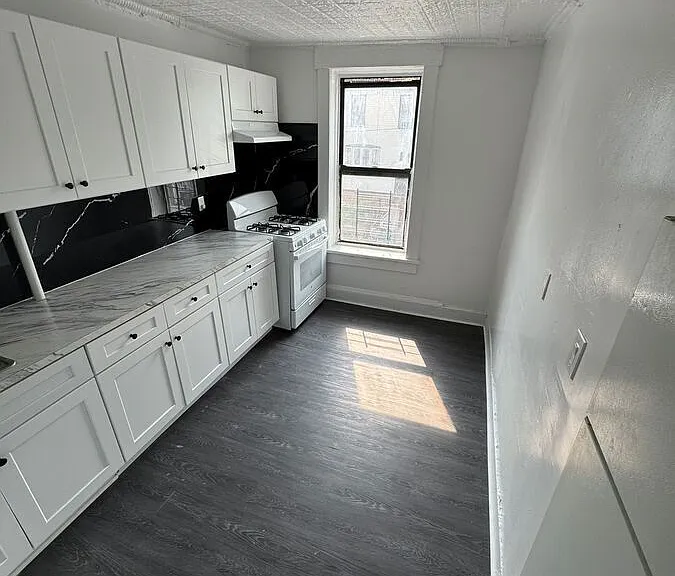 160 Palisade St — Photo 19