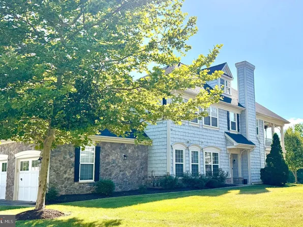 13900 Greendale Dr #38, Woodbridge, VA 22191
