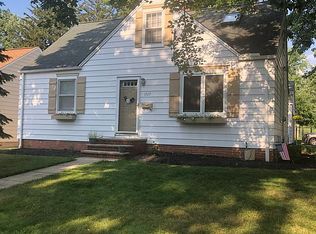 1167 Gordon Rd, Lyndhurst, OH 44124