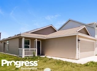 105 Parish Ln, New Braunfels, TX 78130