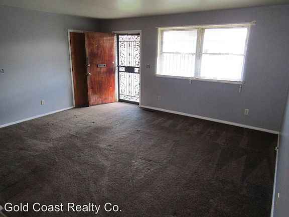 4th image of 621 Almond Ave
