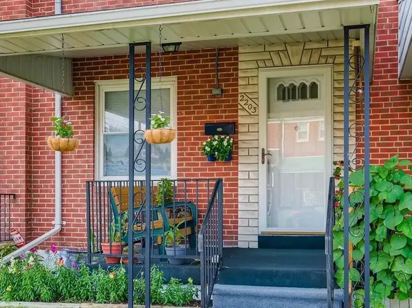 2203 Coralthorn Rd, Middle River, MD 21220