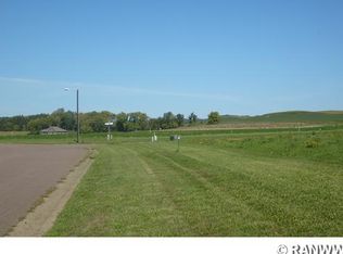 420 Badger Ave, Mondovi, WI 54755