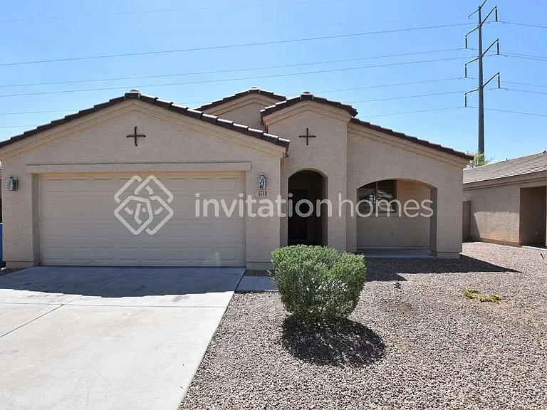 3719 W Darrow St — Photo 1