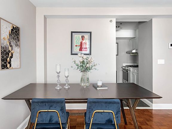 2nd image of 156 Sackett St APT 4B