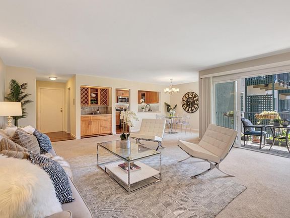 3rd image of 821 N Humboldt St APT 308