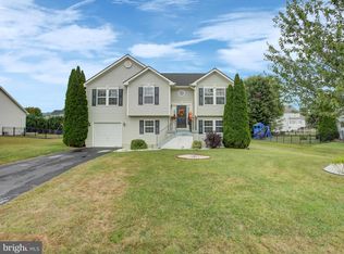 2858 Galaxy Dr #71, Chambersburg, PA 17202