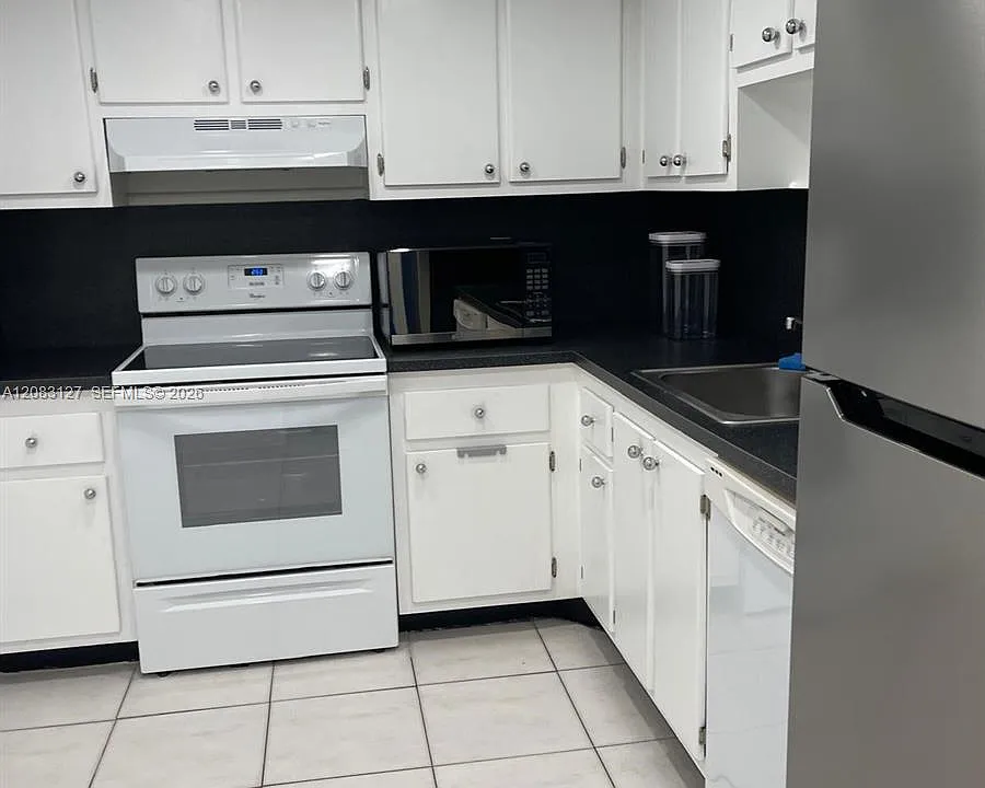 1200 NE Miami Gardens Dr #803W