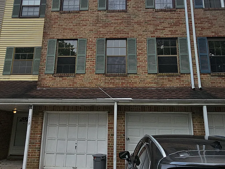119A Chaucer Rd #A — Photo 1