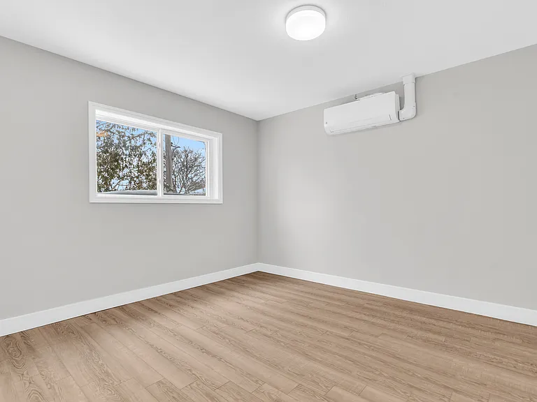 1220 Hamilton St #3 — Photo 7